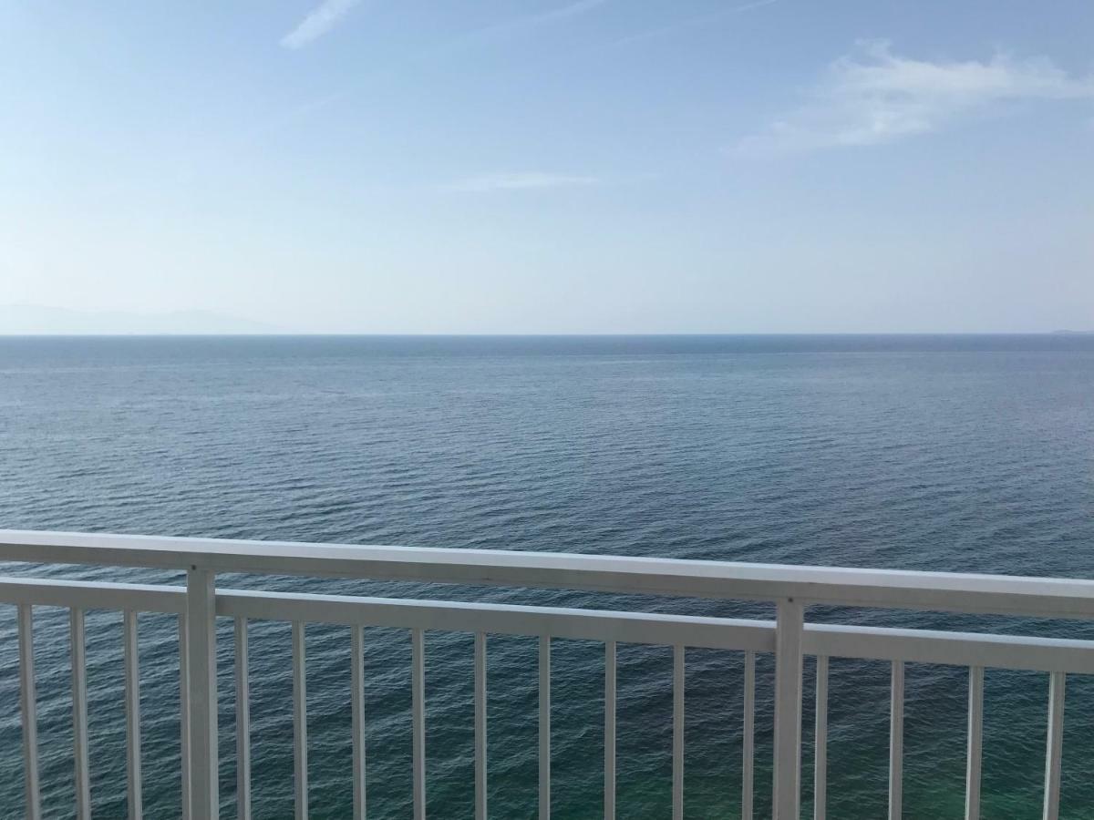 Sea And Sun Appartment Kavála Ngoại thất bức ảnh