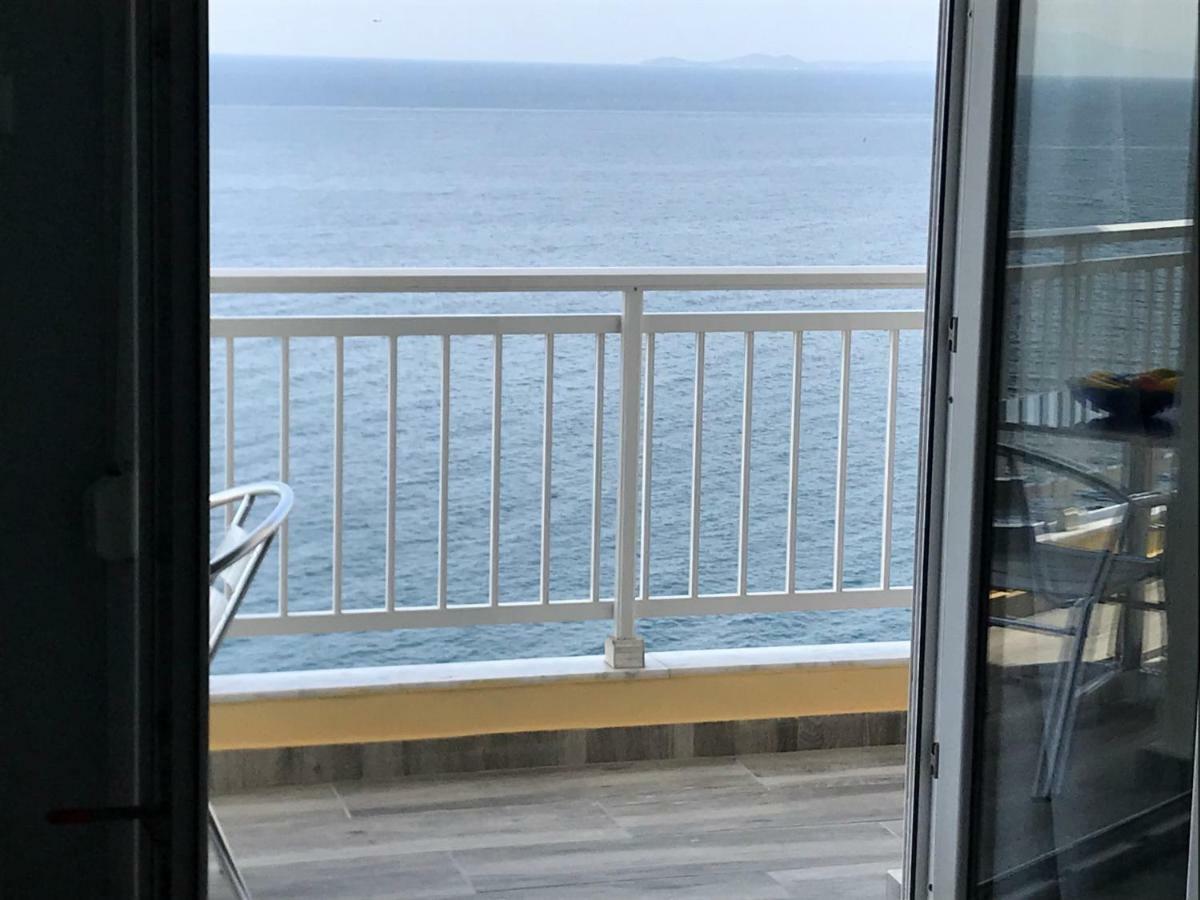Sea And Sun Appartment Kavála Ngoại thất bức ảnh